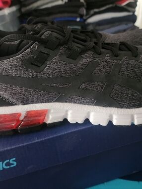 ASICS Men's Black and Red Knit Athletic Running Shoes